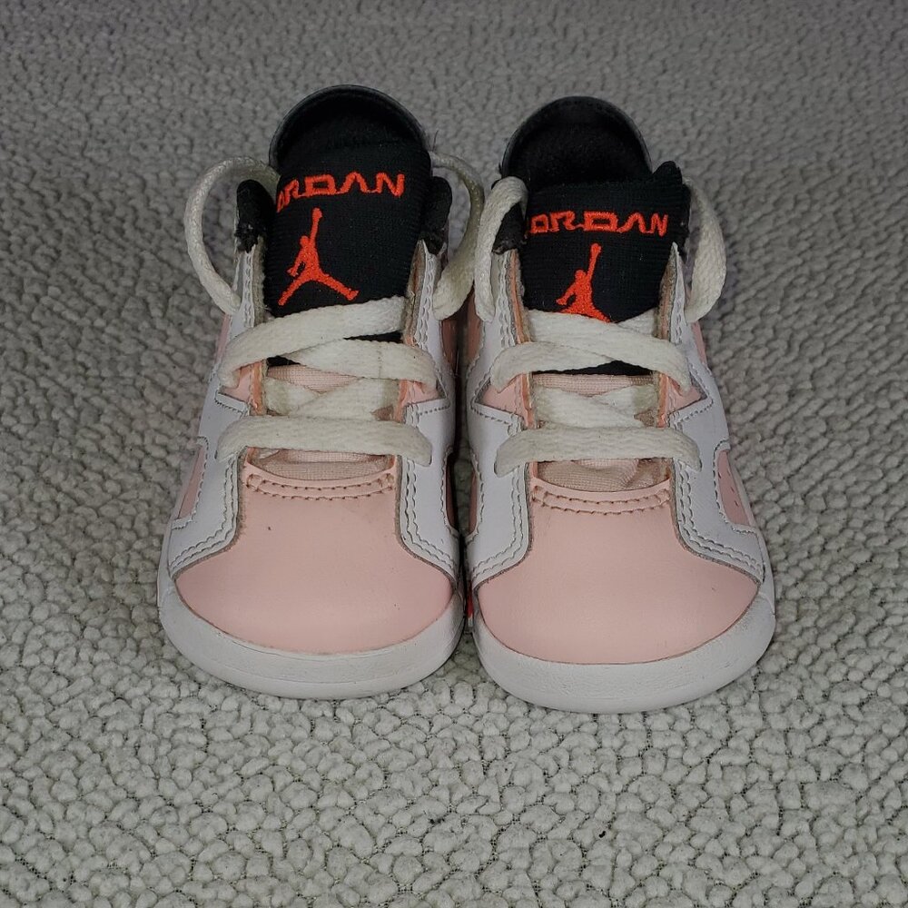 AIR JORDAN 6 RETRO INFRARED PINK KIDS 4C